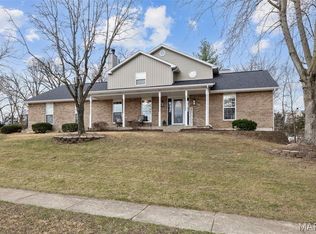 1956 Woodland Ct, Wentzville, MO 63385
