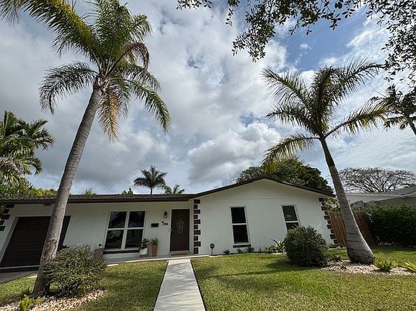 9241 SW 183rd Ter