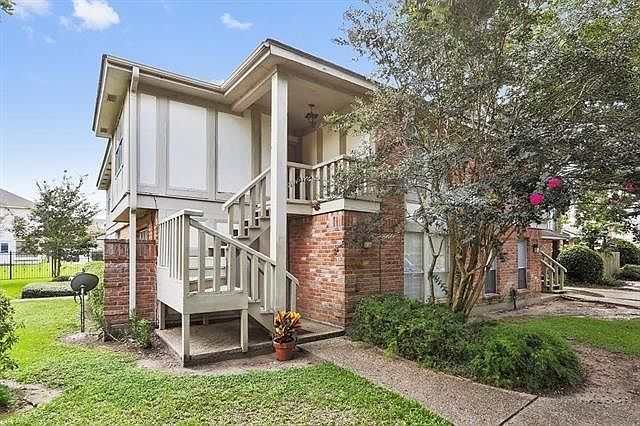 1st image of 30 Cypress Grove Ct APT 20
