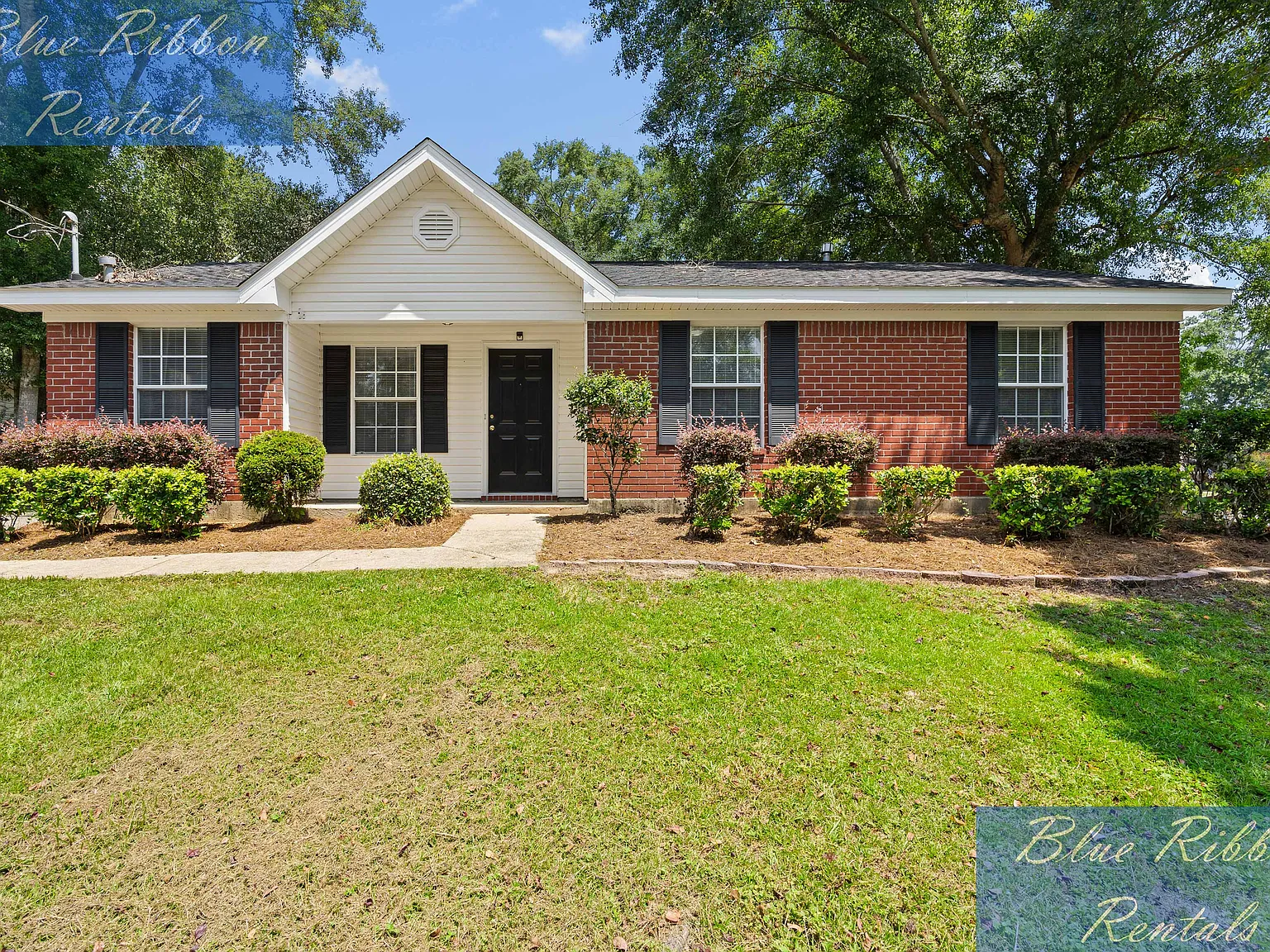 3 bed, 1112 sqft, $1,575 — Photo 1