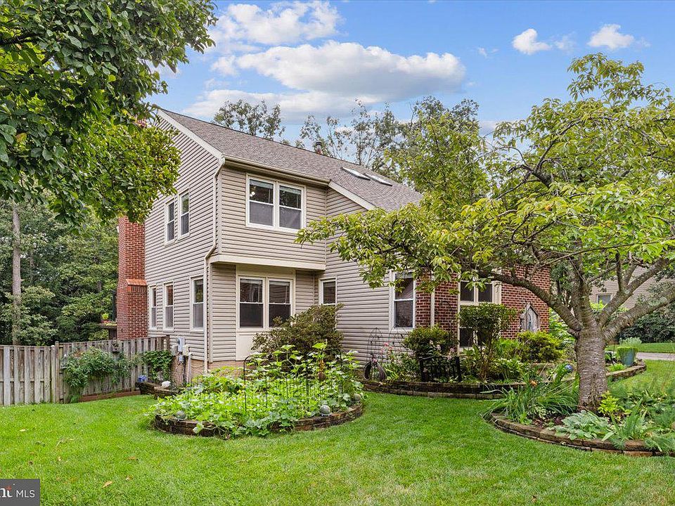 13414 Cavalier Woods Dr, Clifton, VA 20124 Zillow