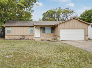 1614 S Cedar Ave, Broken Arrow, OK 74012