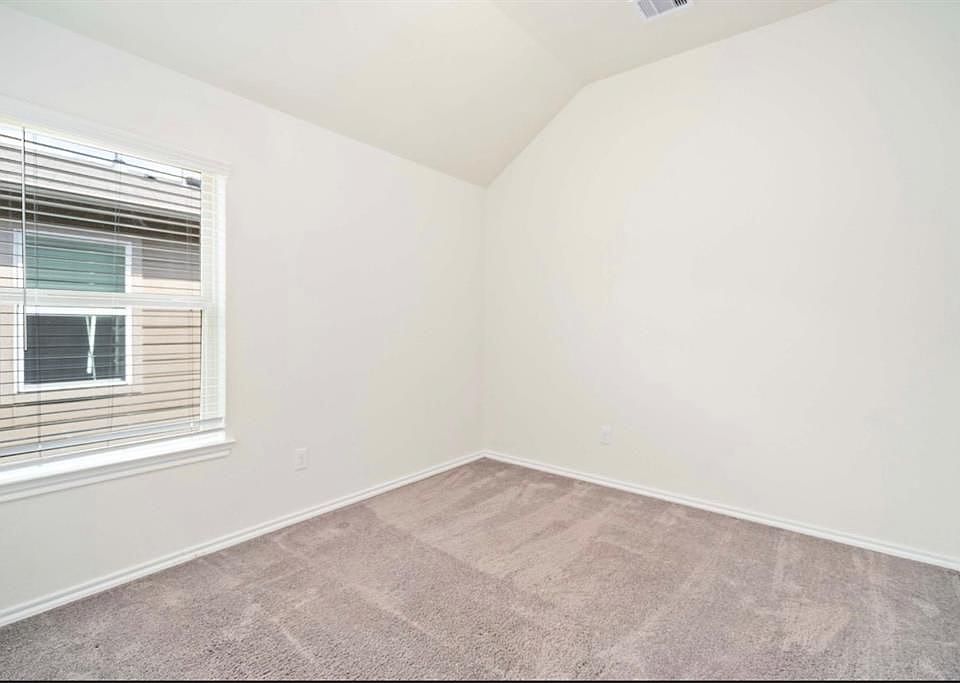 1st image of 25627 Pannier Pl