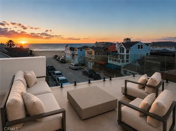 122 29th St, Newport Beach, CA 92663