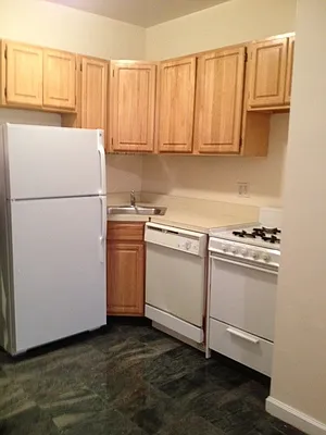 Rented by Jason Rosenberg, LREB | media 16