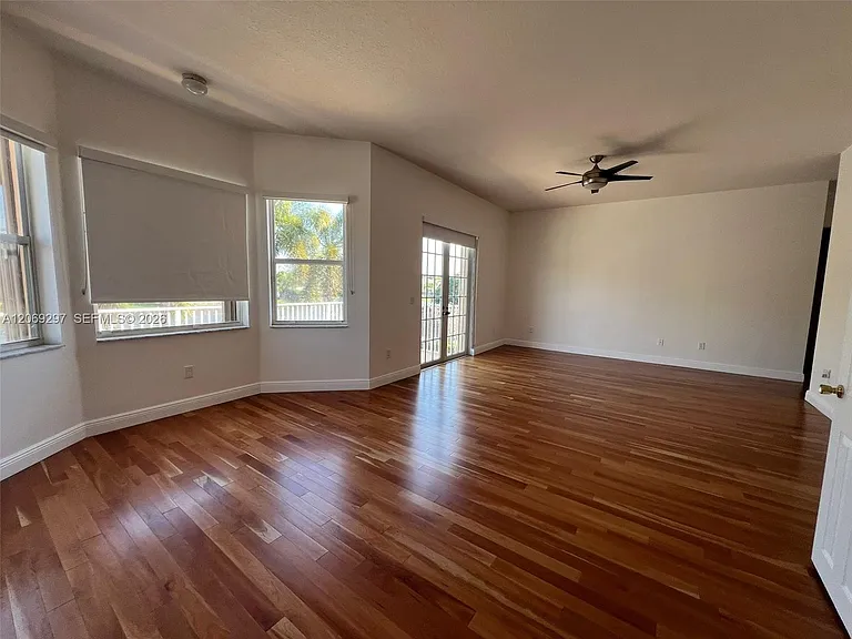 4957 SW 167th Ave — Photo 18