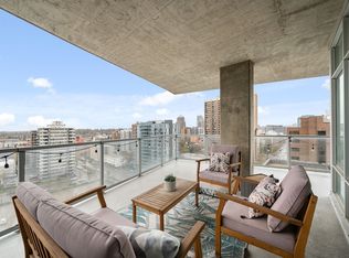 530 12th Ave SW #1201, Calgary, AB T2R0B1