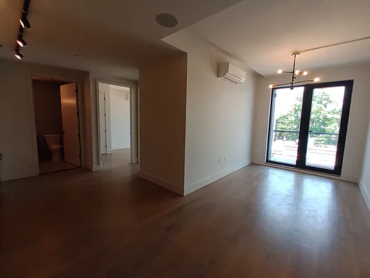 Rented by City Vista Inc | media 3