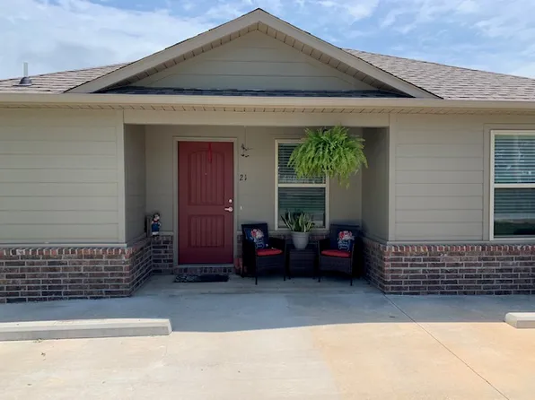120 E 6th St, Charleston, AR 72933