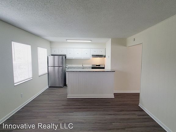 3rd image of 5244 Davisson Ave