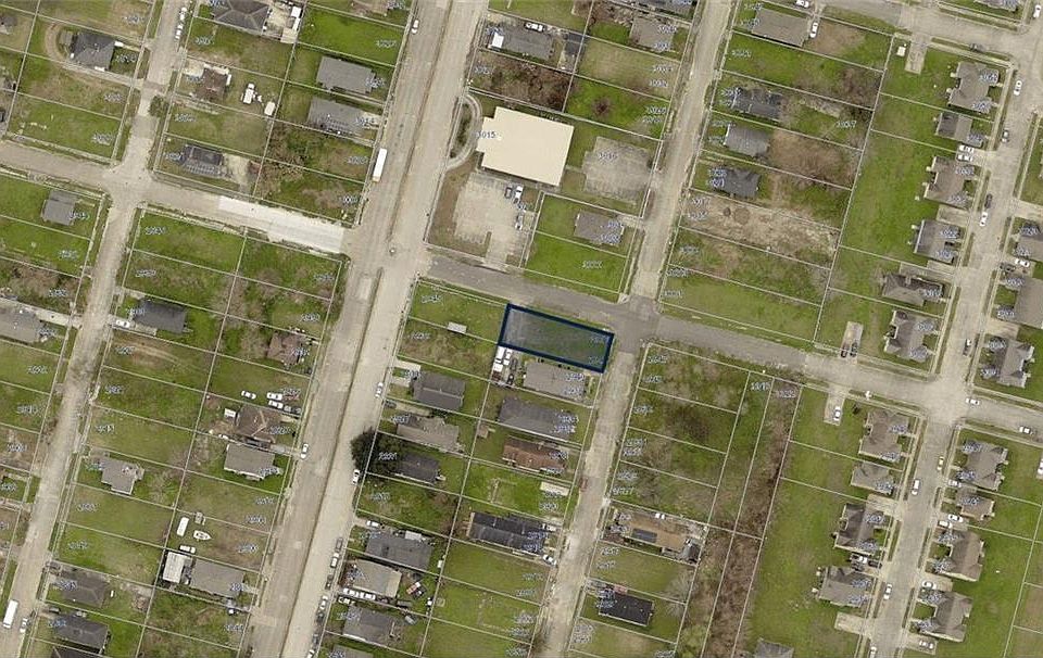2nd image of 2946 Piety St