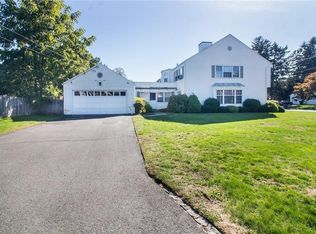90 Sweetfern Rd, Warwick, RI 02888
