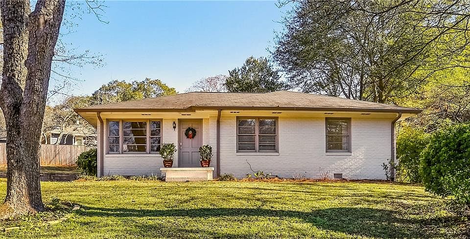 1st image of 1044 N Carter Rd