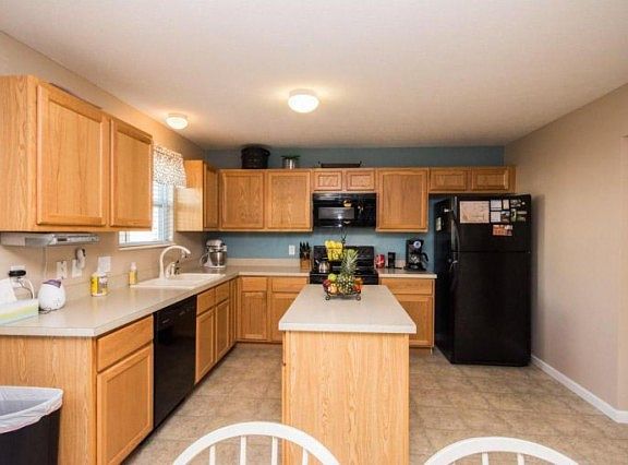 5th image of 1009 Hidden Cove Way