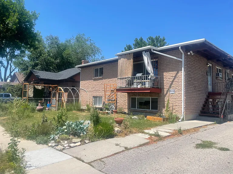141 E Coatsville Ave #B — Photo 1