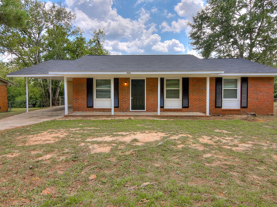 1st image of 2216 Walden Dr