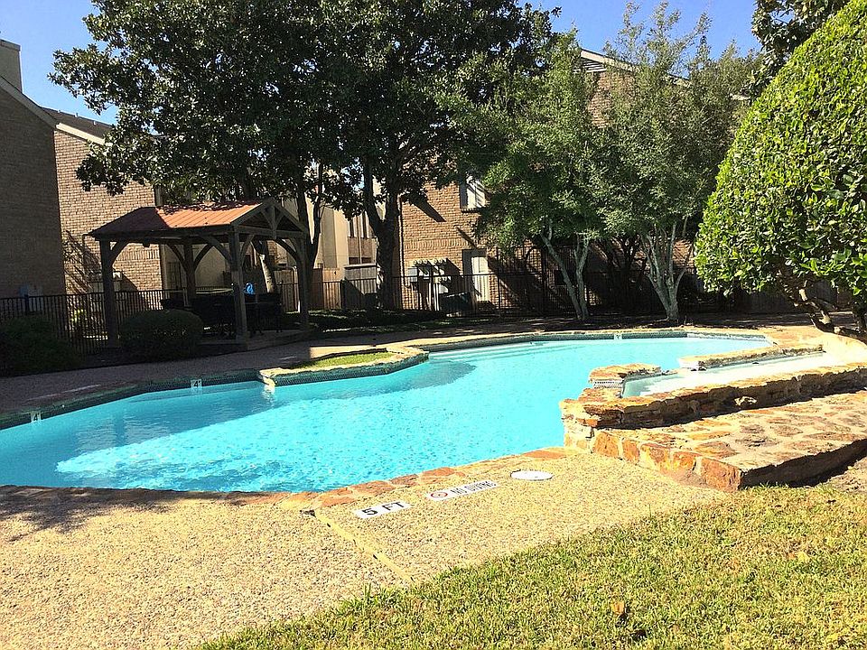1st image of 14600 Fonmeadow Dr APT 506