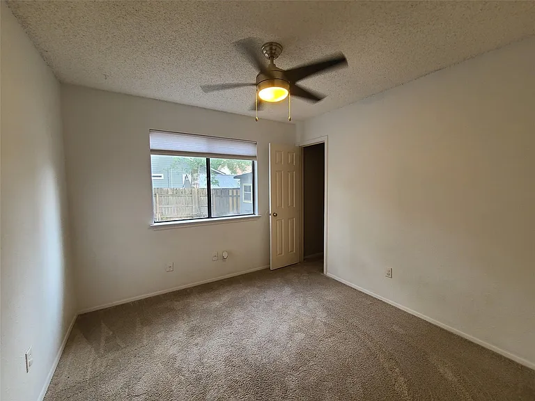 2812 Goldbridge Dr — Photo 15