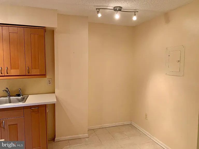 7401 Westlake Ter #610 — Photo 20