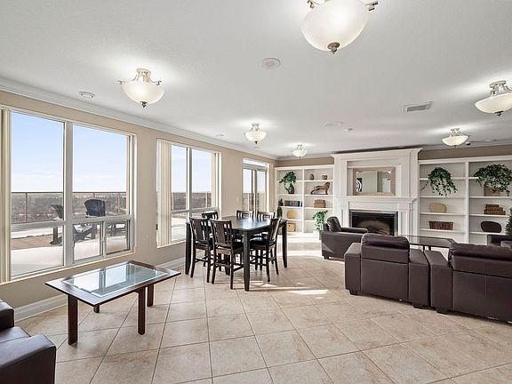 5th image of 71 King St #315744