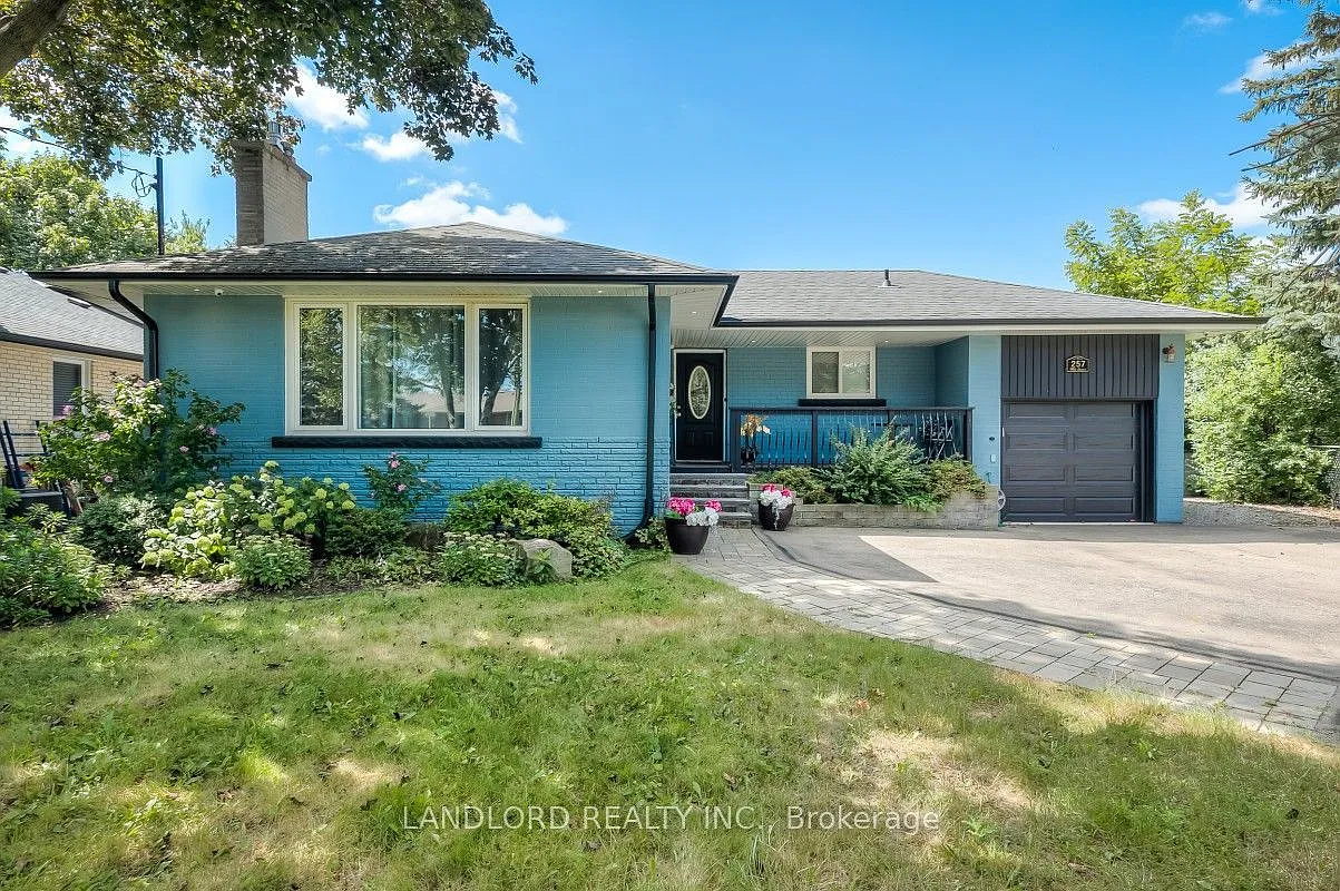 2 bed, $3,200 — Photo 2