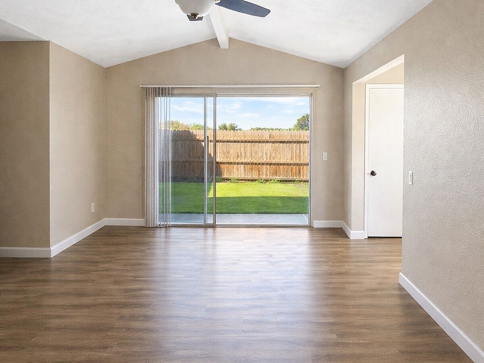 1st image of 1744 Silver Creek Cir #I-744