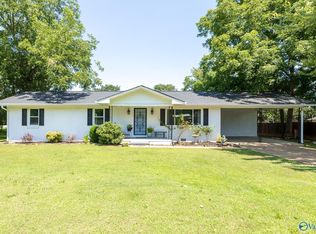 1202 Donna Ave SE, Decatur, AL 35601