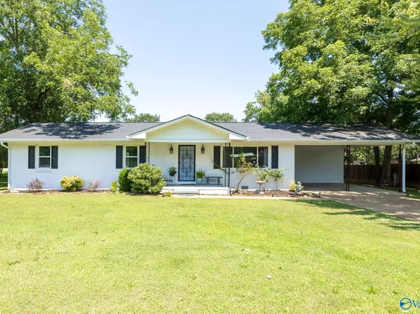 1202 Donna Ave SE, Decatur, AL 35601