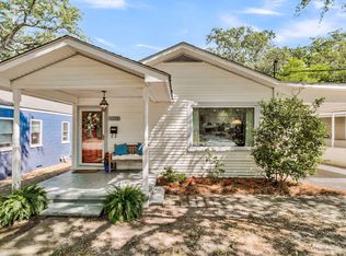 1178 Leesville St, North Charleston, SC 29405