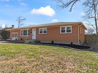 8214 Madrone Ave, Louisville, KY 40258