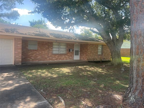 1621 Tech Ave
