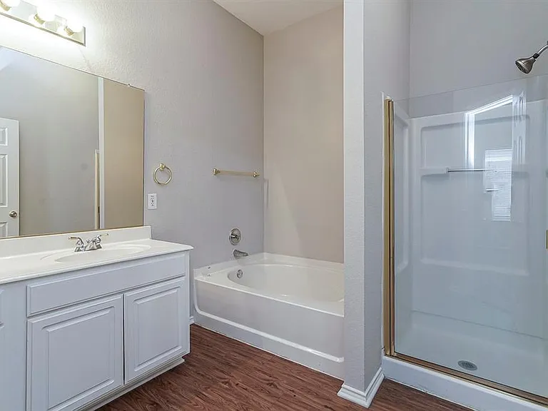 8448 Prairie Fire Dr — Photo 3