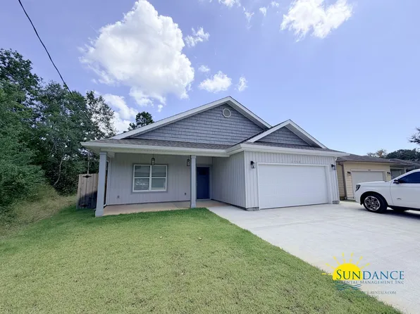 2150 Nina St, Navarre, FL 32566