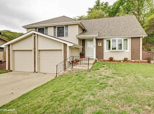 1716 Haas Dr, Kansas City, KS 66106