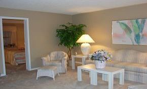 3rd image of 1085 E Bald Eagle Dr #305