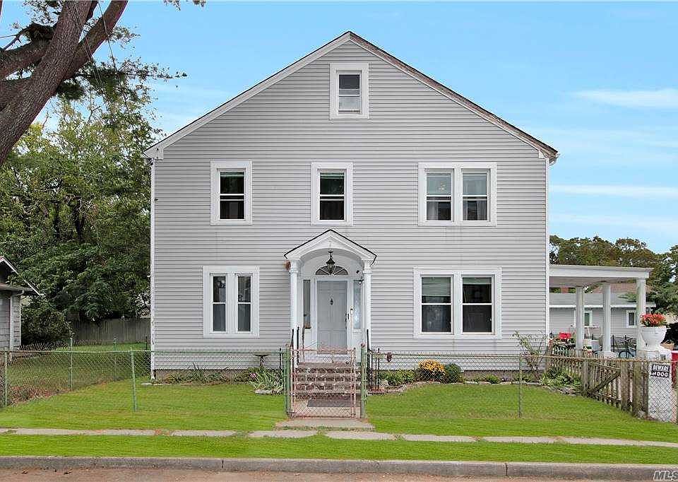 1st image of 7 Oakwood St