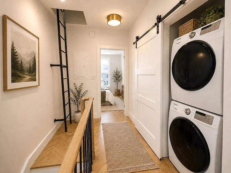 552 Lexington Ave #2 — Photo 10