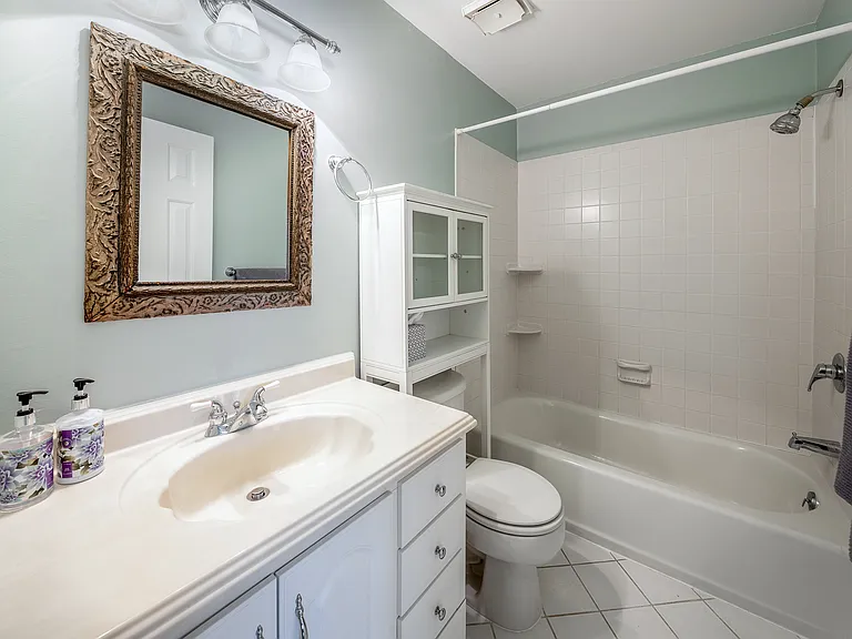 7 Ingham Way — Photo 15