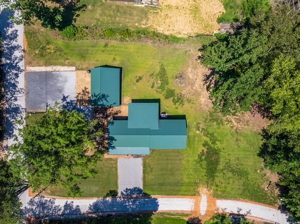 2535 Plum Point Rd, Pope, MS 38658