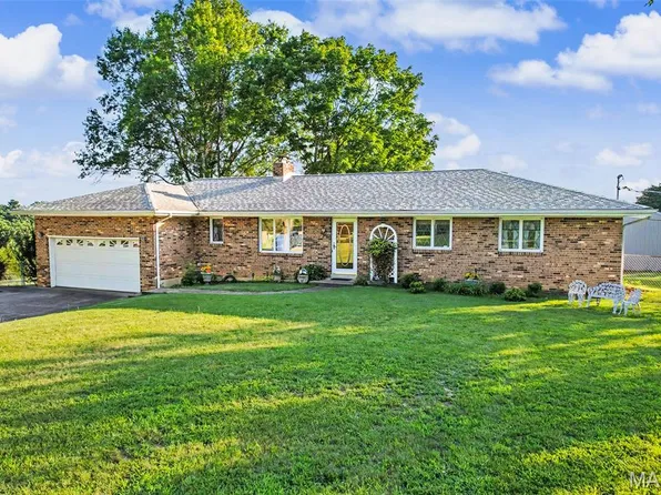 12621 Hyfield Rd, De Soto, MO 63020