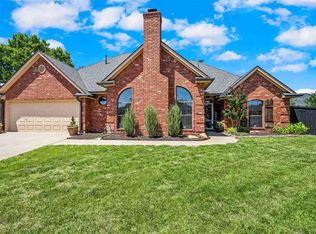7615 NW Castlerock Pl, Lawton, OK 73505