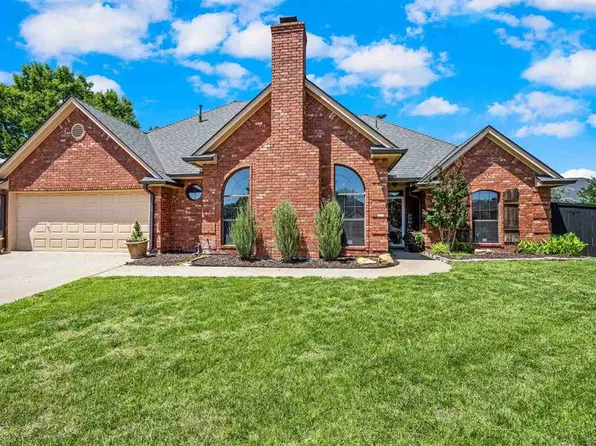 7615 NW Castlerock Pl, Lawton, OK 73505