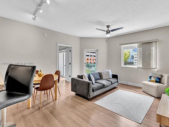 5th image of 6001 SW 70th St S