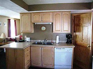 2nd image of 1215 Myers Ave