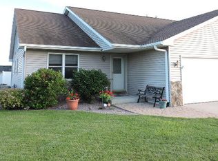 1539 Radhika St, Fort Atkinson, WI 53538