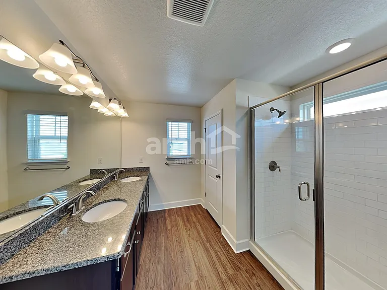 4434 Windy Hammock Way — Photo 8