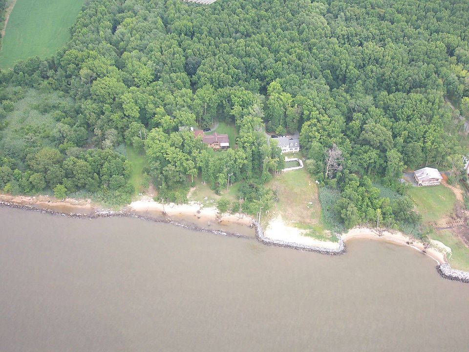 2nd image of 300 San Cedra Ln