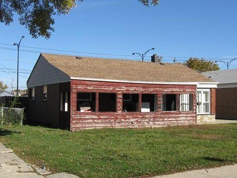 2nd image of 4550 W 79th Pl