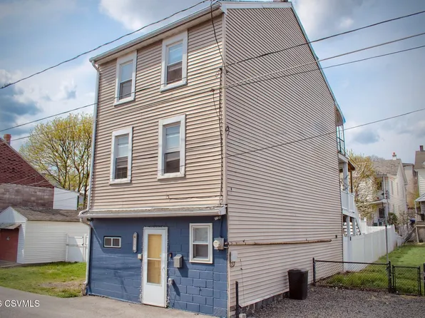 507 W Olive St, Mount Carmel, PA 17851