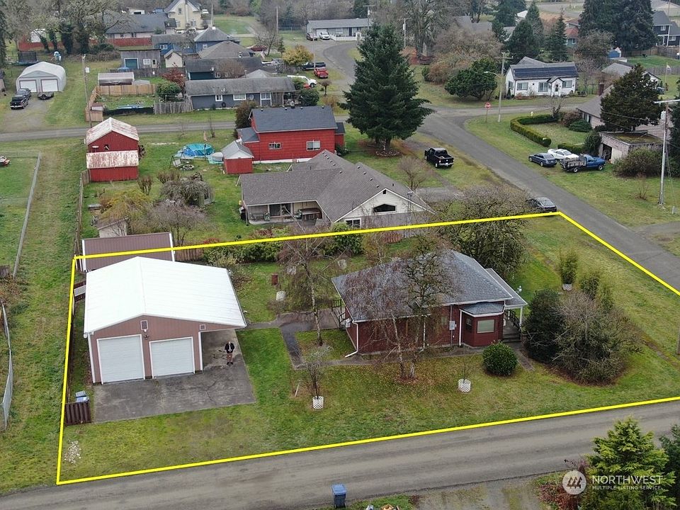 1st image of 304 W Harris Avenue
